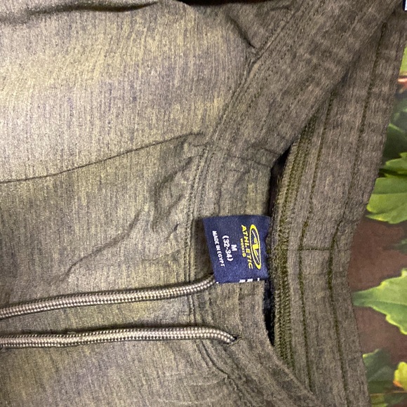 EUC Mens Athletic Joggers - Picture 4 of 5